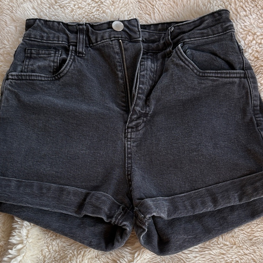 Cotton On High-Waist Washed Black Denim Shorts